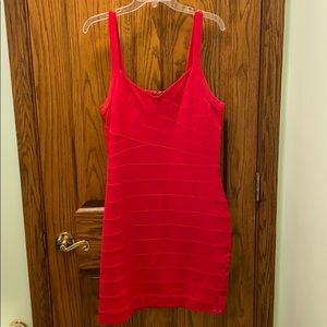 ⭐️ FINAL DROP ⭐️ - Red Express Bandage Dress